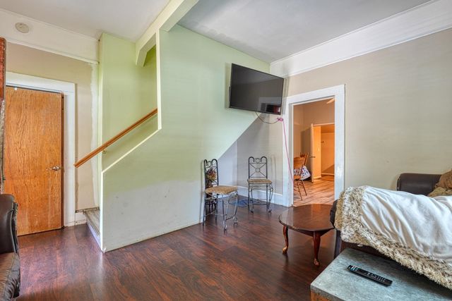 11 25th Street, Greer, SC 29651