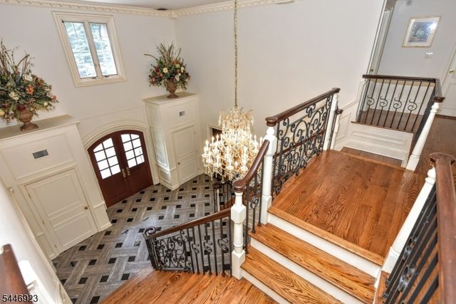 21 Baldwin Rd, Saddle River Boro, NJ 07458