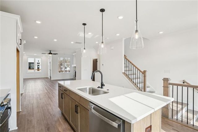 646 Skytop Drive 150, Cumming, GA 30040