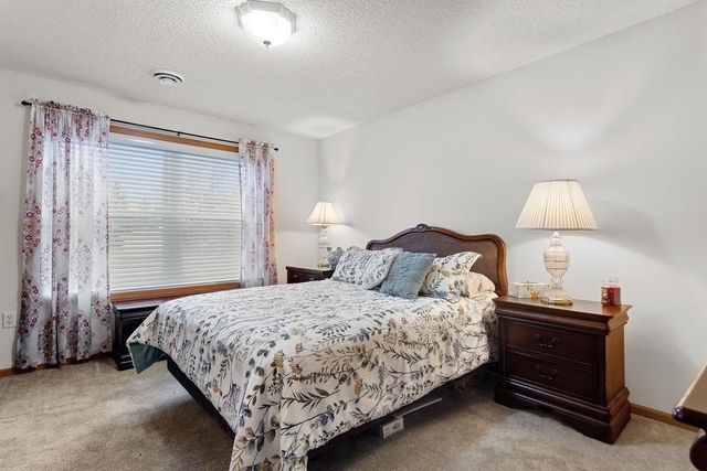 2231 Penn Place 201, North Saint Paul, MN 55109