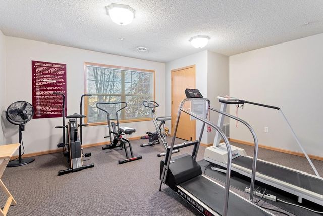 2231 Penn Place 201, North Saint Paul, MN 55109