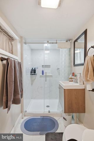 108 NEW HOLLAND, Reading, PA 19607