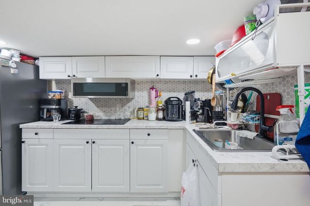 108 NEW HOLLAND, Reading, PA 19607