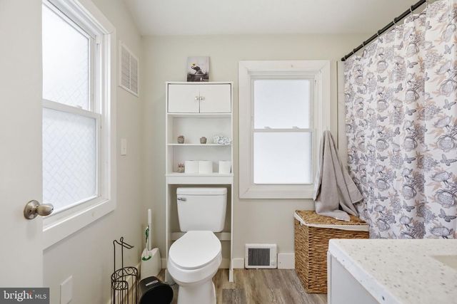 108 NEW HOLLAND, Reading, PA 19607