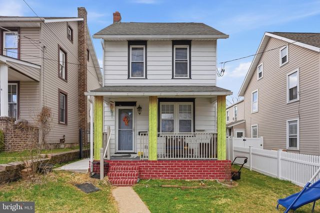 108 NEW HOLLAND, Reading, PA 19607