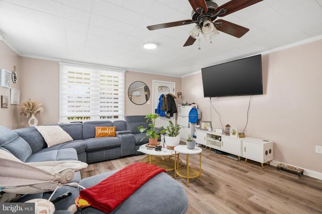 108 NEW HOLLAND, Reading, PA 19607