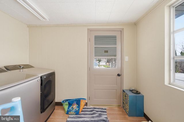 108 NEW HOLLAND, Reading, PA 19607