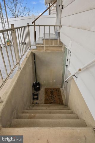 108 NEW HOLLAND, Reading, PA 19607