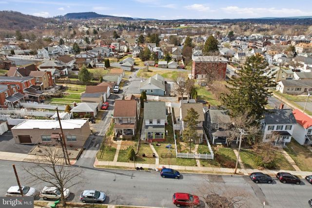 108 NEW HOLLAND, Reading, PA 19607