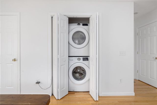 26 7th Street 1, Providence, RI 02906