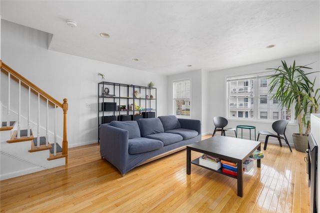 26 7th Street 1, Providence, RI 02906