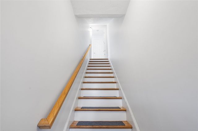 26 7th Street 1, Providence, RI 02906