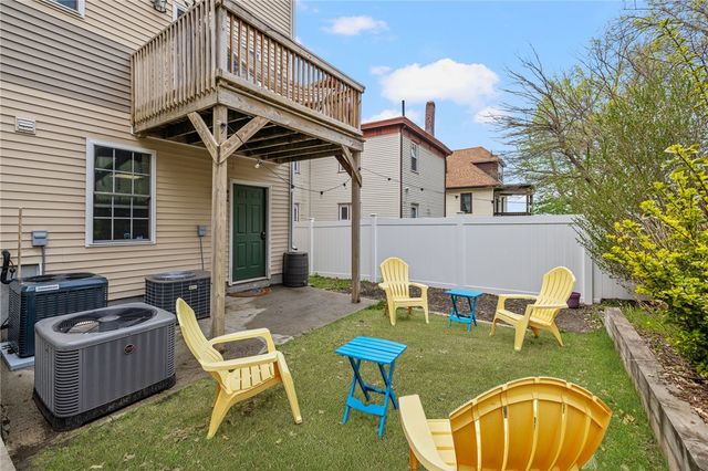 26 7th Street 1, Providence, RI 02906