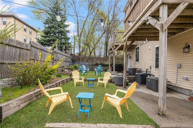 26 7th Street 1, Providence, RI 02906