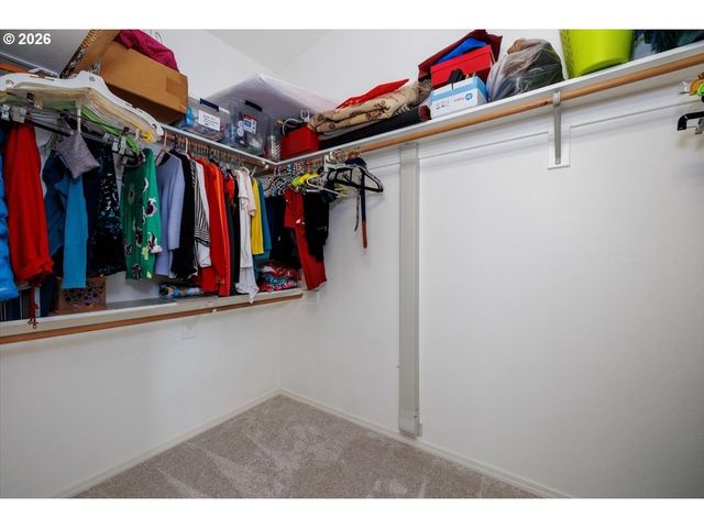 9711 Nw ENGLEMAN St, Portland, OR 97229