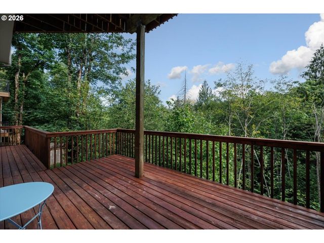 9711 Nw ENGLEMAN St, Portland, OR 97229