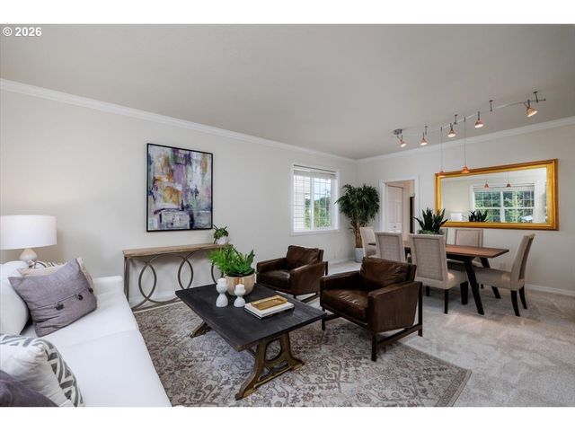 9711 Nw ENGLEMAN St, Portland, OR 97229