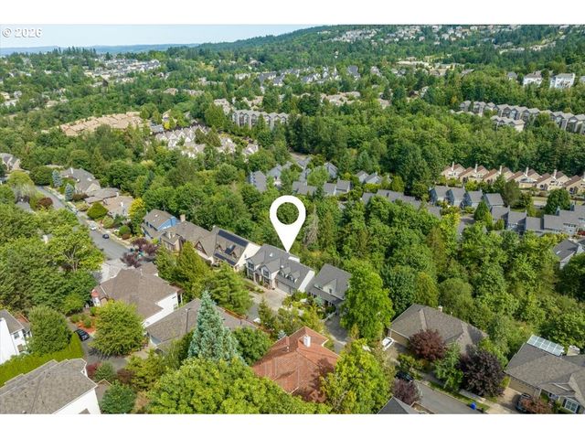 9711 Nw ENGLEMAN St, Portland, OR 97229