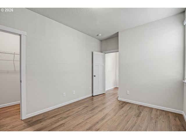 4198 Se 76TH Ave, Hillsboro, OR 97123