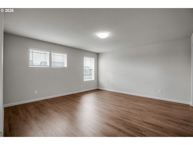 4198 Se 76TH Ave, Hillsboro, OR 97123