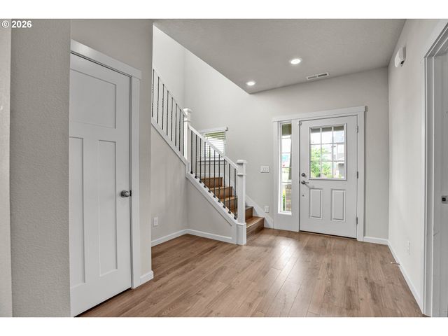 4198 Se 76TH Ave, Hillsboro, OR 97123