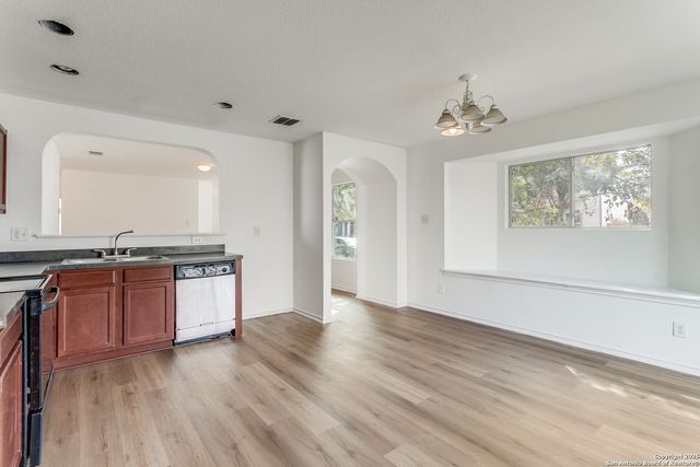 4619 Ida Spring, San Antonio, TX 78222