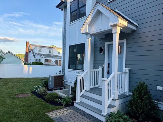 197 Lexington St 197, Watertown, MA 02472