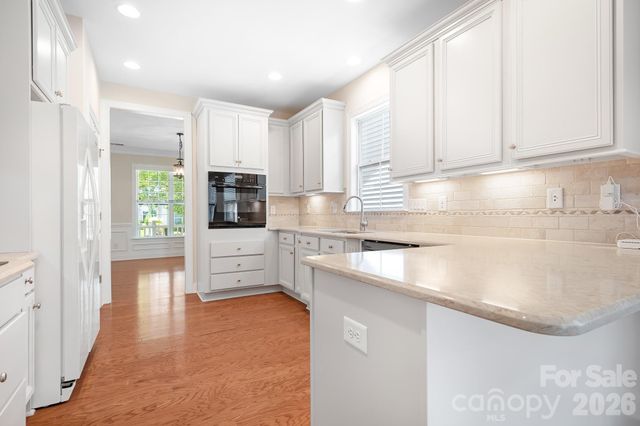 17721 Morehampton Avenue, Cornelius, NC 28031