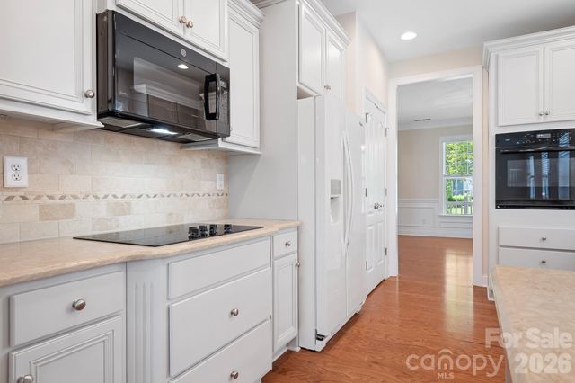 17721 Morehampton Avenue, Cornelius, NC 28031