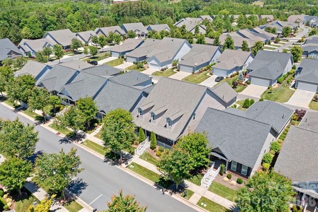 17721 Morehampton Avenue, Cornelius, NC 28031