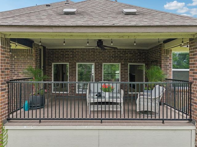 13710 Nubenbrook Lake Drive, Houston, TX 77044