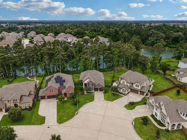 13710 Nubenbrook Lake Drive, Houston, TX 77044