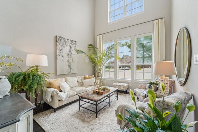 13710 Nubenbrook Lake Drive, Houston, TX 77044