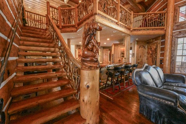 42433 Pinnacle Lane, Shaver Lake, CA 93664