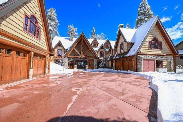 42433 Pinnacle Lane, Shaver Lake, CA 93664