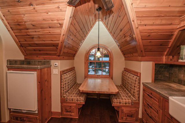 42433 Pinnacle Lane, Shaver Lake, CA 93664