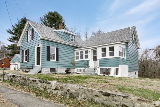 188 Princeton St, Holden, MA 01520