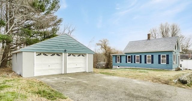 188 Princeton St, Holden, MA 01520