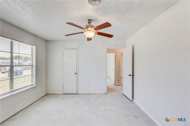 907 Curry Avenue, Copperas Cove, TX 76522