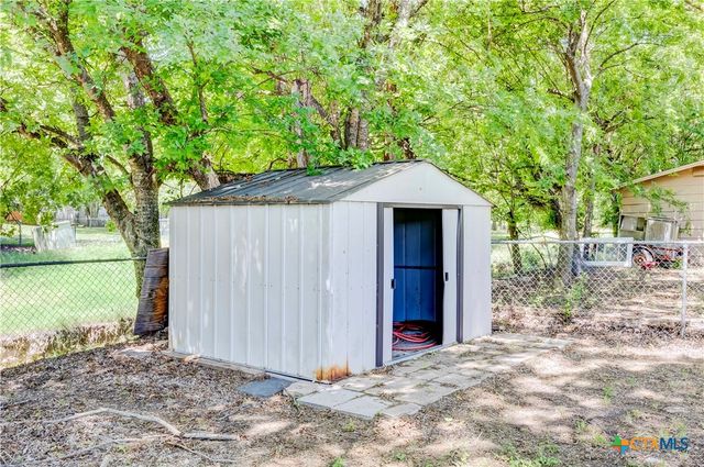 907 Curry Avenue, Copperas Cove, TX 76522