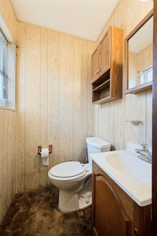 5213 Bonnie Wayne Street, Haltom City, TX 76117