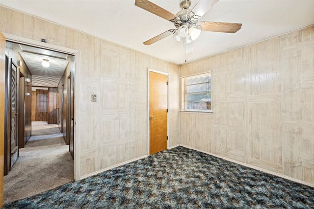 5213 Bonnie Wayne Street, Haltom City, TX 76117