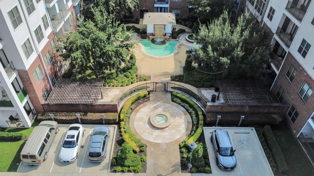 5455 Richmond Street 2062, Houston, TX 77056