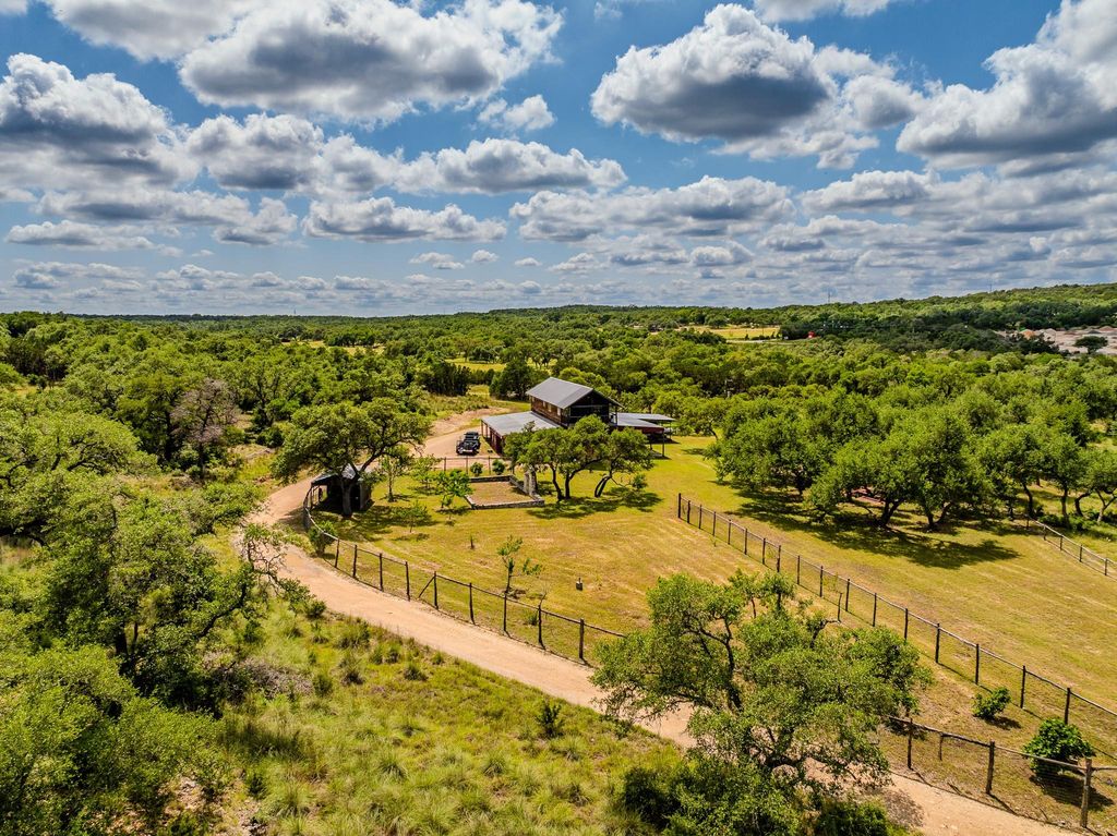 651 Fm 32, San Marcos, TX 78666