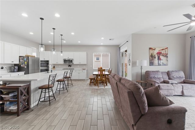 5120 Olive Leaf Court, Las Vegas, NV 89130