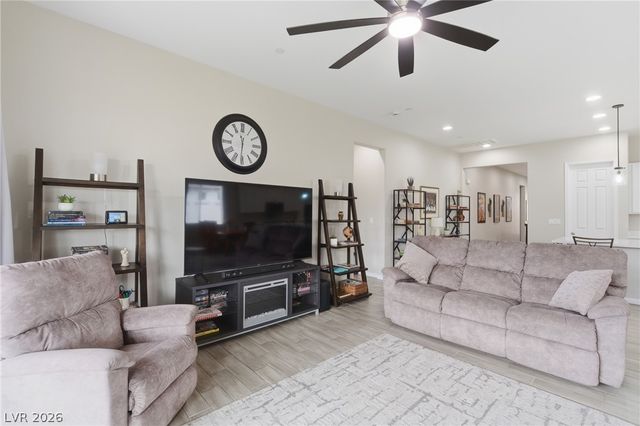 5120 Olive Leaf Court, Las Vegas, NV 89130