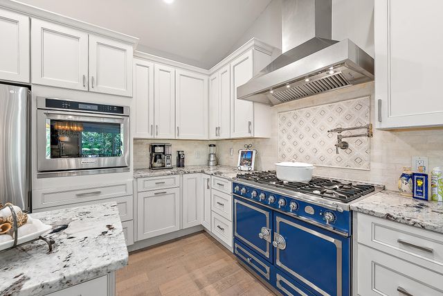 9176 SE River Terrace, Jupiter, FL 33469