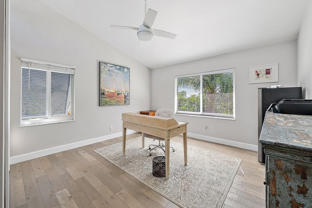 9176 SE River Terrace, Jupiter, FL 33469