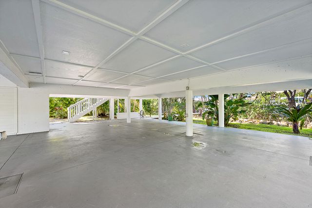 9176 SE River Terrace, Jupiter, FL 33469