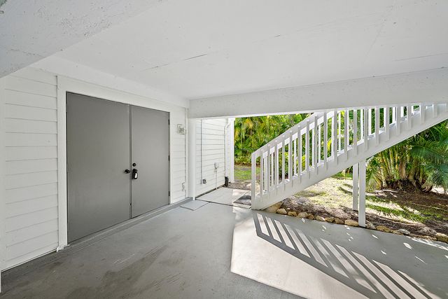 9176 SE River Terrace, Jupiter, FL 33469